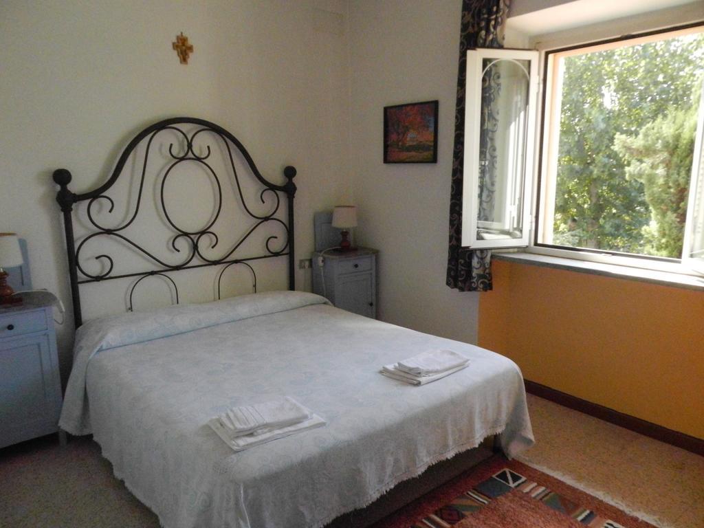 Collestrada Residence Il Colle الغرفة الصورة