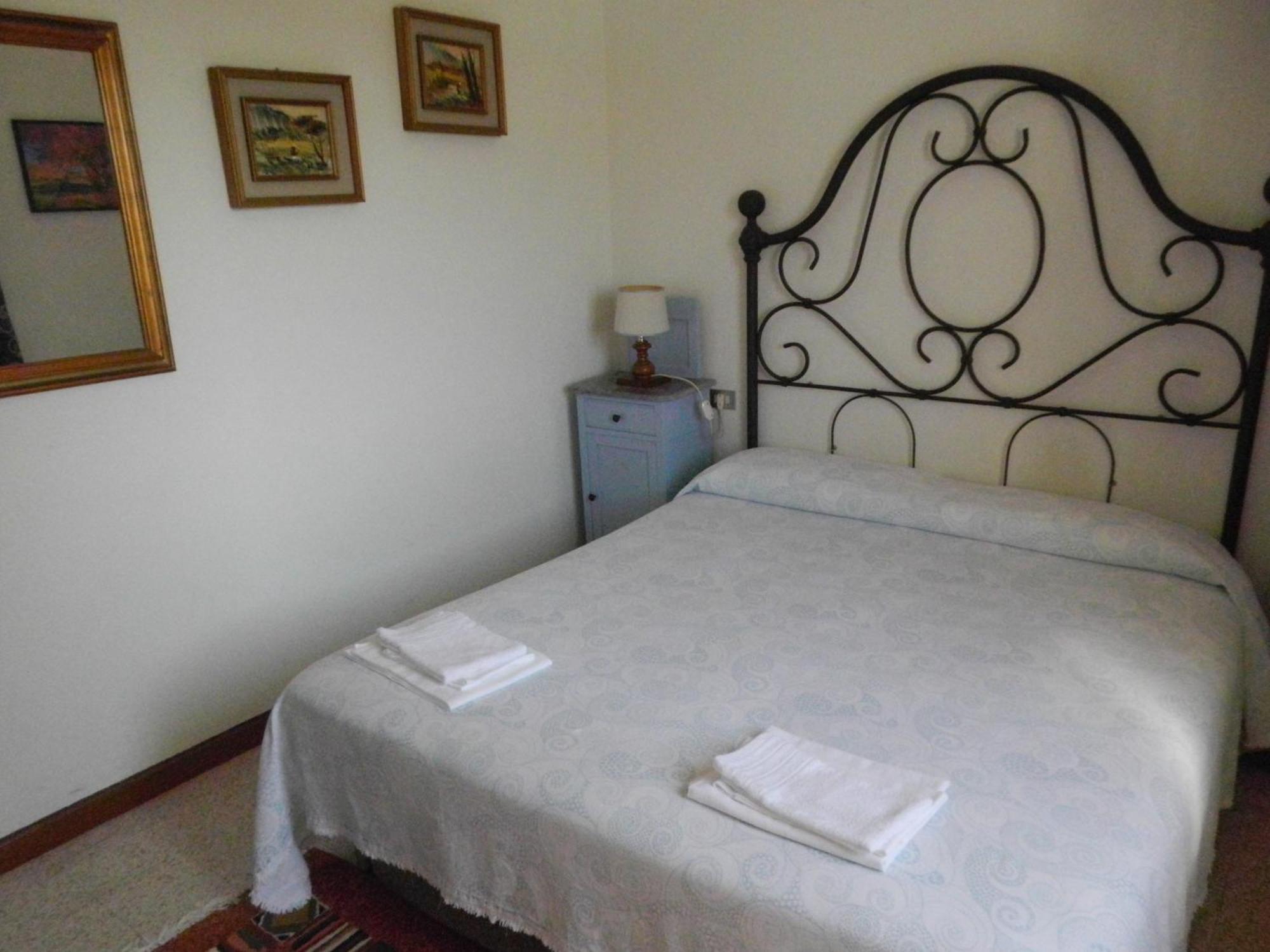 Collestrada Residence Il Colle الغرفة الصورة
